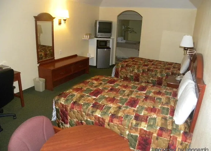 Porter Executive Inn & Suites