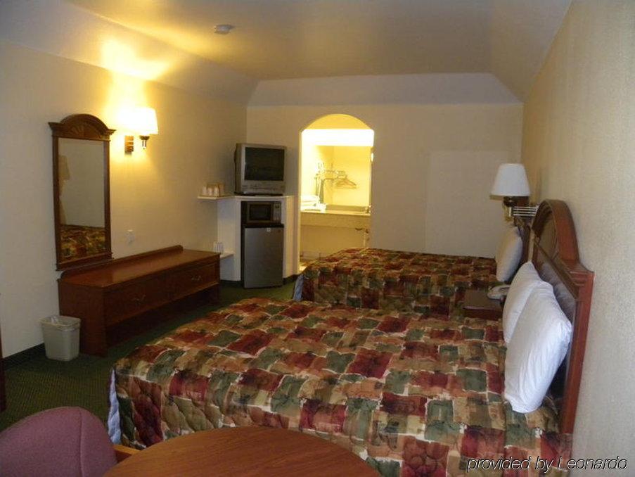 Motel Executive & 2*