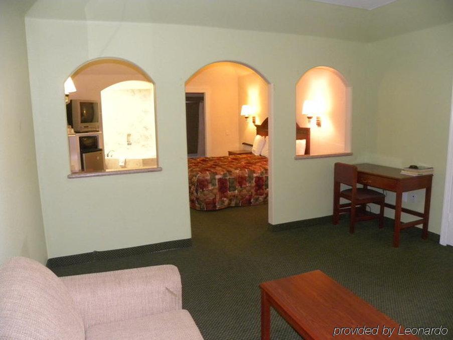 Motel Executive & Porter